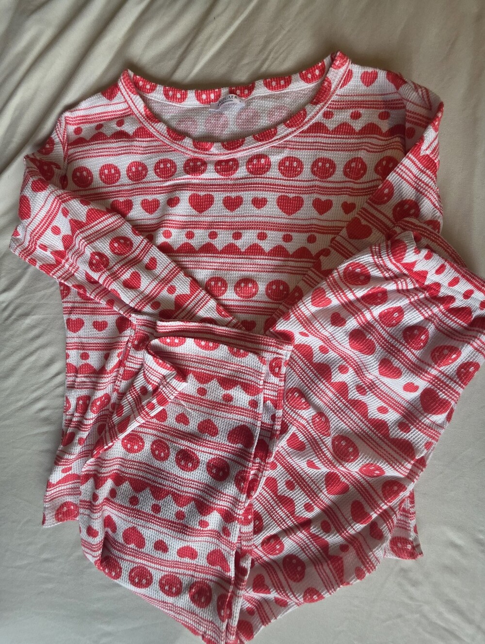 Womens Red Heart & Smile Print Pajama Set